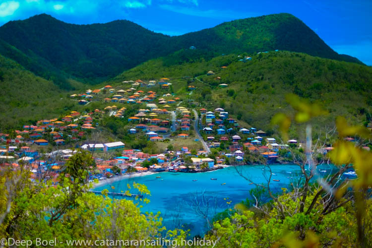 Photogenic walk into the beautiful anchorage of Anse D'Arlet